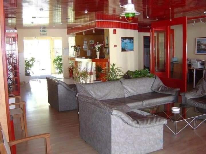 Christina Hotel Μεσογγή Εξωτερικό φωτογραφία